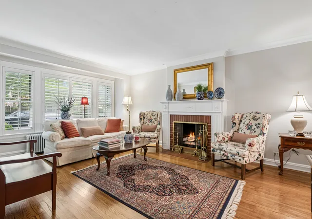 Photo 4 of Single family home for sale at 7822 W Thorndale Ave, Chicago, IL 60631 | MLS# 12713053 | Listing updated on 2026-08-25
