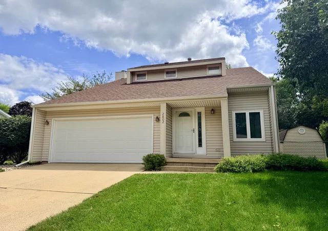 1st image of 2802 Susan Stone Dr, Urbana, IL 61802 | MLS# 12713310