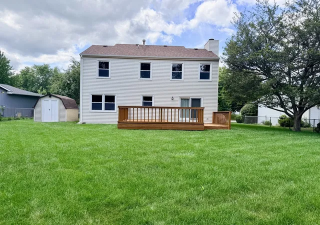 32nd image of 2802 Susan Stone Dr, Urbana, IL 61802 | MLS# 12713310