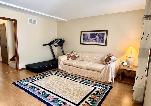 5th image of 2802 Susan Stone Dr, Urbana, IL 61802 | MLS# 12713310