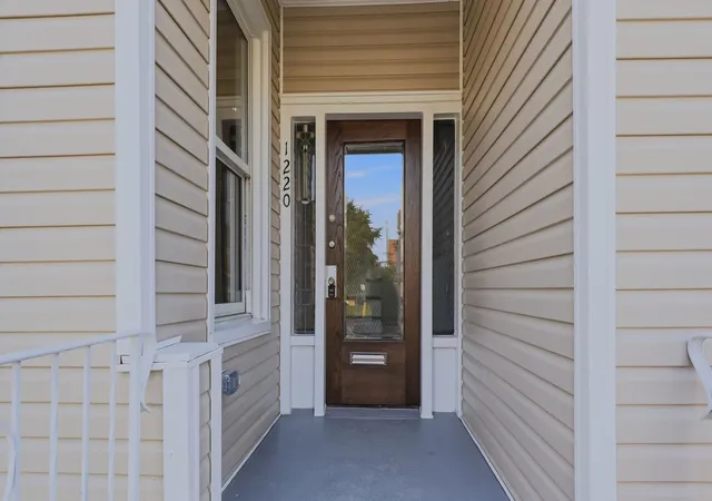 5th image of 1220 S 48Th Ct, Cicero, IL 60804 | MLS# 12713318
