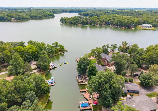41st image of 25130 Arrowhead Ln, Hudson, IL 61748 | MLS# 12713509