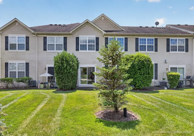 15th image of 9956 Cummings St, Huntley, IL 60142 | MLS# 12713581