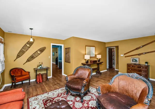 3rd image of 8526 Rockefeller Ave, Brookfield, IL 60513 | MLS# 12713620