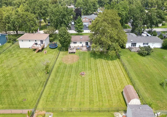 24th image of 934 Regent St, New Lenox, IL 60451 | MLS# 12713667