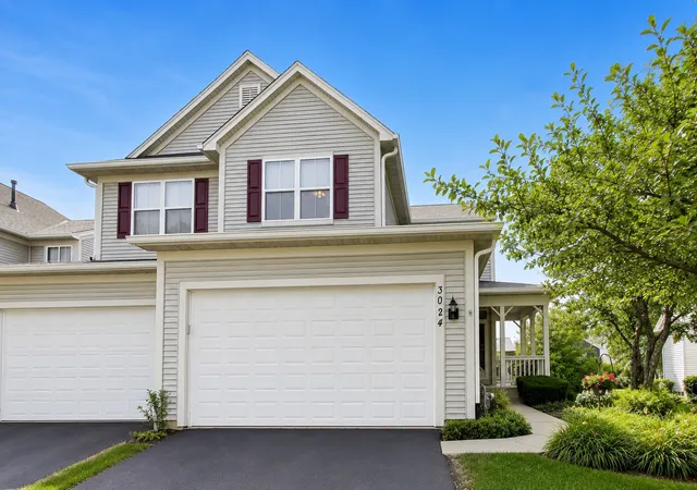 1st image of 3024 Langston Cir, St. Charles, IL 60175 | MLS# 12713669