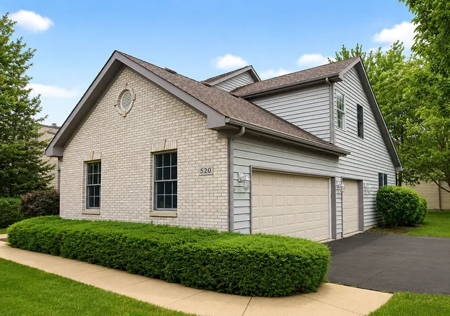 32nd image of 520 Barton Creek Dr, Lake In The Hills, IL 60156 | MLS# 12713695