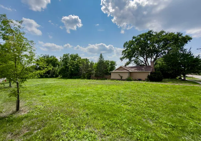 8th image of 500 Ryan Ct, Westmont, IL 60559 | MLS# 12713717