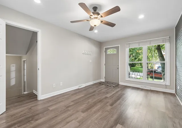 5th image of 337 Sunset Trl, New Lenox, IL 60451 | MLS# 12713751