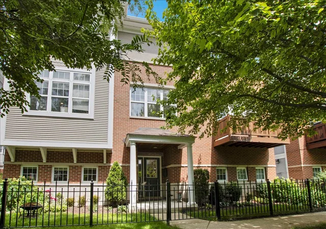 1st image of 4922 S Cornell Ave, Chicago, IL 60615 | MLS# 12713781