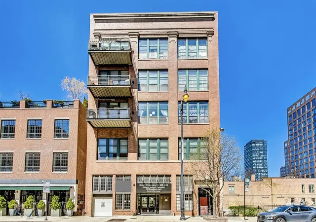 1st image of 1016 W Madison St #4S, Chicago, IL 60607 | MLS# 12713794