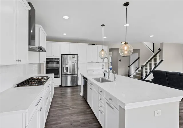 Photo 4 of Single family home for sale at 340 Hamilton Rd, St. Charles, IL 60175 | MLS# 12714056 | Listing updated on 2026-09-01