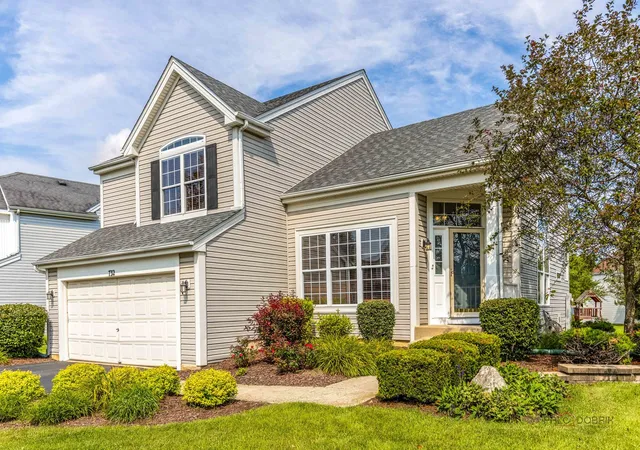 3rd image of 732 Wildflower Cir, Naperville, IL 60540 | MLS# 12714068