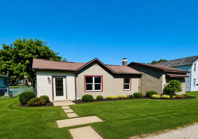 Photo 2 of Single family home for sale at 130 S Iowa Ave, Ladd, IL 61329 | MLS# 12714082 | Listing updated on 2026-09-07