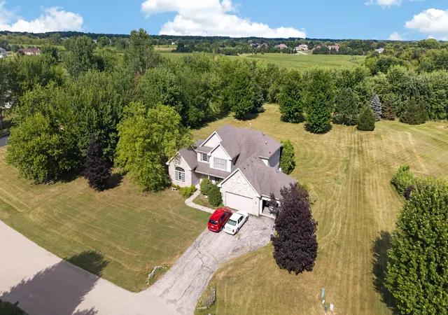 Photo 3 of Single family home for sale at 12735 Vestas Pl, Belvidere, IL 61008 | MLS# 12714127 | Listing updated on 2026-09-04