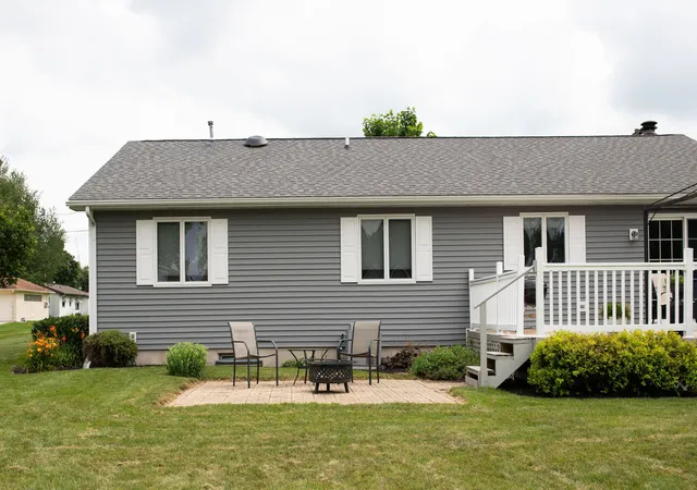 Photo 3 of Single family home for sale at 402 Kilmer St, Ashton, IL 61006 | MLS# 12714333 | Listing updated on 2026-10-05