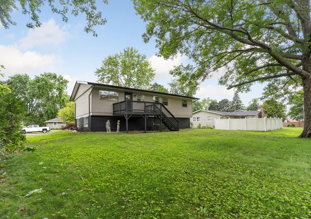 21st image of 2151 Baker St, Aurora, IL 60506 | MLS# 12714432
