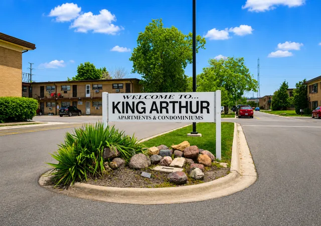 40th image of 39 King Arthur Ct #15, Northlake, IL 60164 | MLS# 12714501