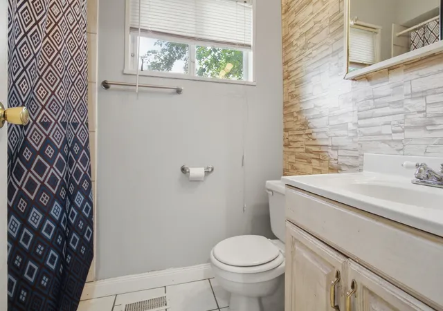 Photo 4 of Single family home for sale at 273 Green St, Park Forest, IL 60466 | MLS# 12714547 | Listing updated on 2026-09-02