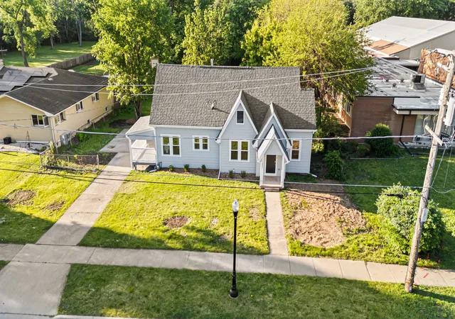 3rd image of 3862 216Th St, Matteson, IL 60443 | MLS# 12714575