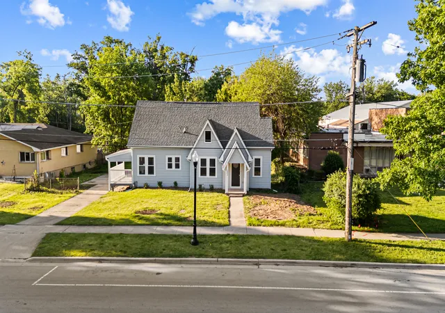 4th image of 3862 216Th St, Matteson, IL 60443 | MLS# 12714575