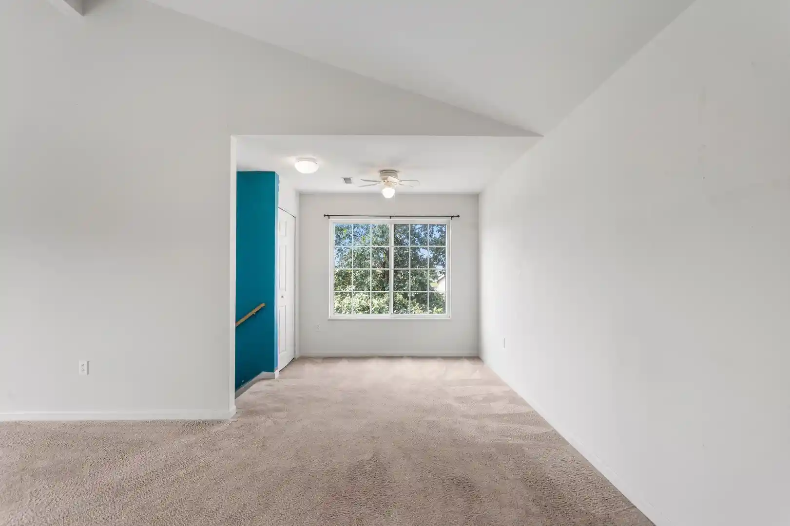 13th image of 2406 Windward Blvd, Champaign, IL 61821