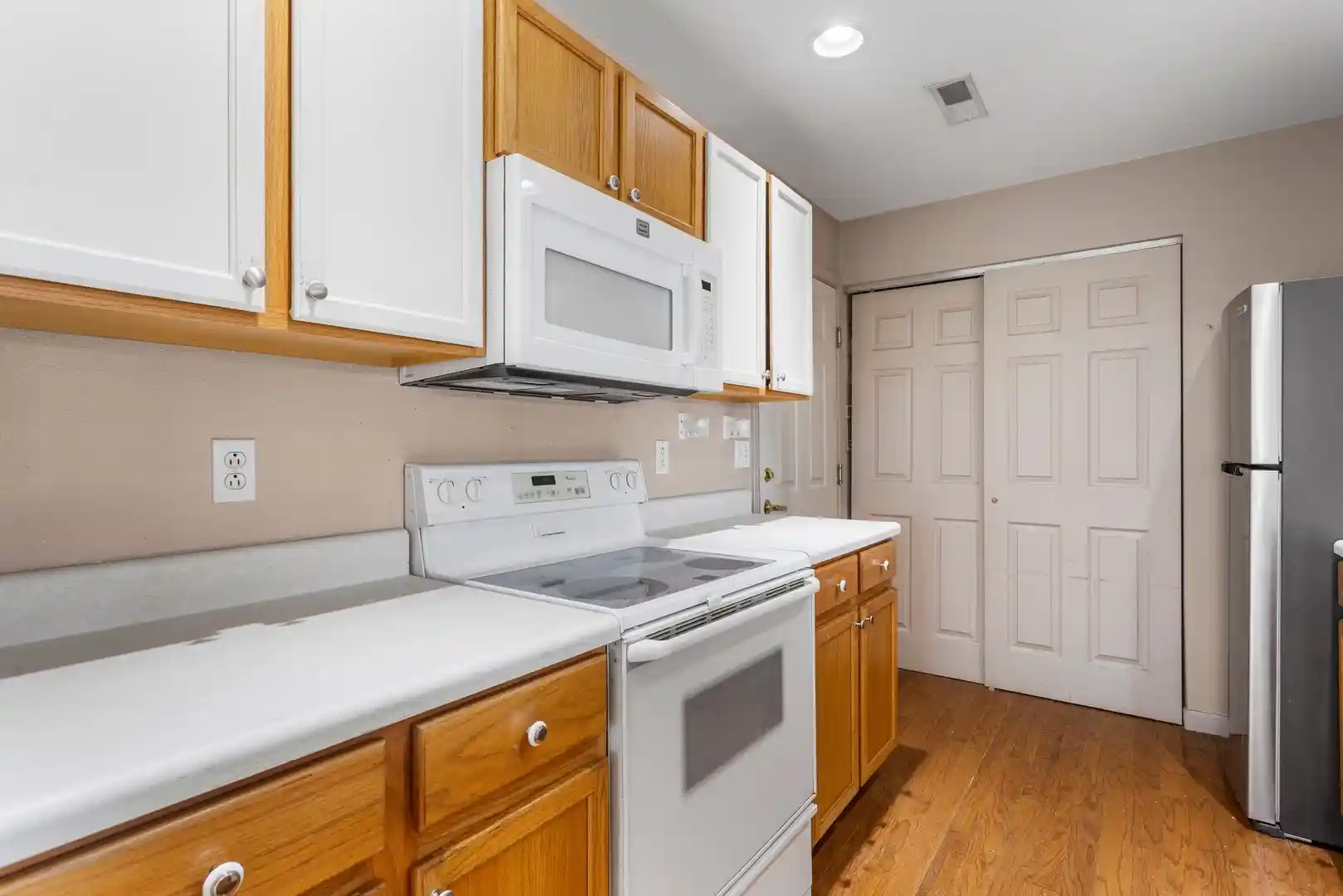 21st image of 2406 Windward Blvd, Champaign, IL 61821