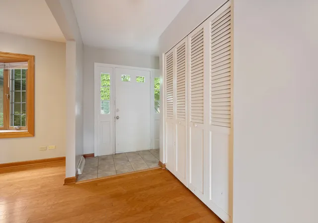 Photo 3 of Single family home for sale at 1441 Maple Ln, Elgin, IL 60123 | MLS# 12714747 | Listing updated on 2026-09-17