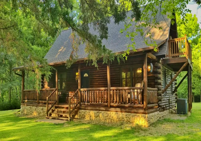 Photo 1 of Single family home for sale at 11 Hemlock Dr, Putnam, IL 61560 | MLS# 12714836 | Listing updated on 2026-08-20