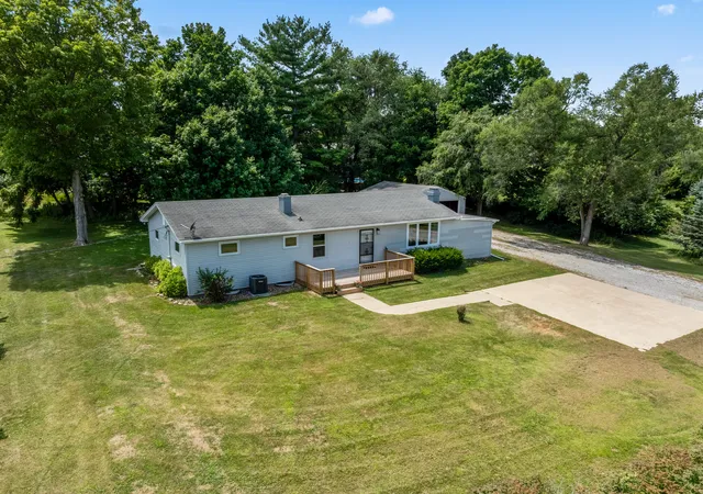 1st image of 19721 Us 150 Hwy, Bloomington, IL 61705 | MLS# 12714864