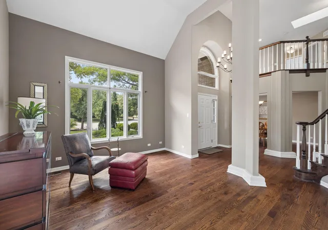 3rd image of 16261 W Ridgewood Dr, Homer Glen, IL 60491 | MLS# 12715181