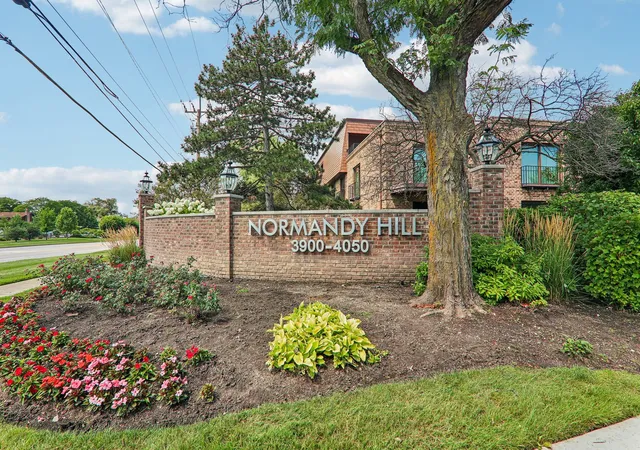 35th image of 3950 Dundee Rd #203, Northbrook, IL 60062 | MLS# 12715310