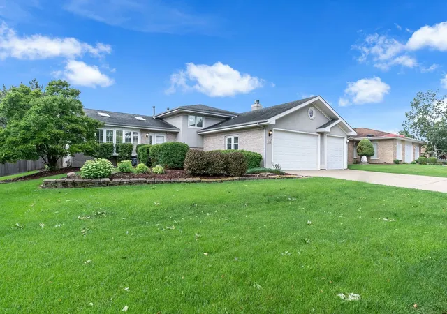 image of 514 Stephanie Dr, Lockport, IL 60441 | MLS# 12715479