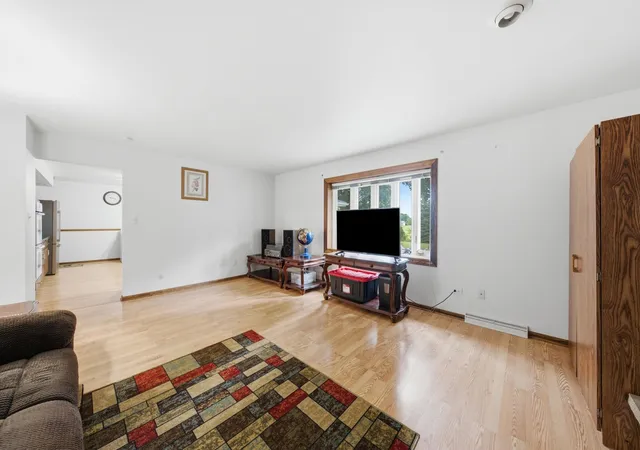 Photo 4 of Single family home for sale at 15625 Narcissus Ln, Orland Park, IL 60462 | MLS# 12715538 | Listing updated on 2026-08-26
