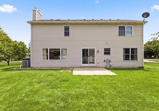 3rd image of 24130 W Pheasant Chase Dr, Plainfield, IL 60544 | MLS# 12715571