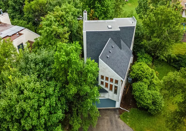 Photo 1 of Single family home for sale at 19449 W Forest Ln, Mundelein, IL 60060 | MLS# 12715589 | Listing updated on 2026-08-31