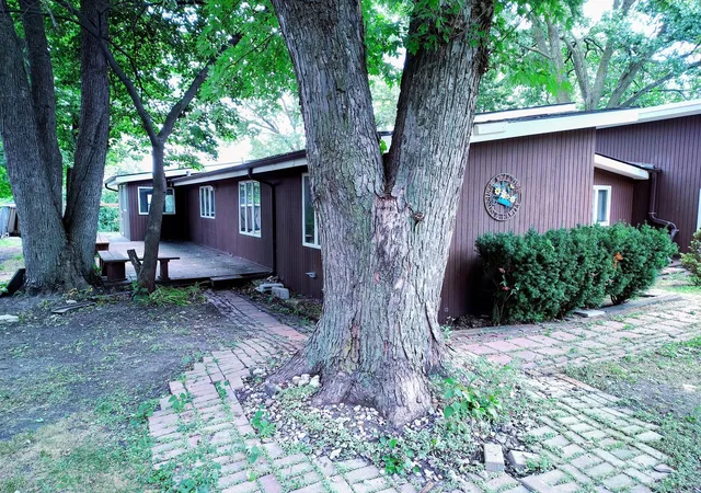 13th image of 20793 N Florence Ave, Prairie View, IL 60069 | MLS# 12715635