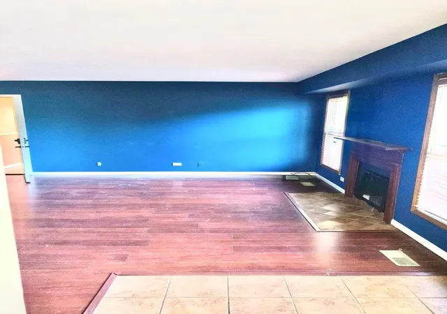 2nd image of 2651 Country Oaks Ct, Aurora, IL 60502 | MLS# 12715678