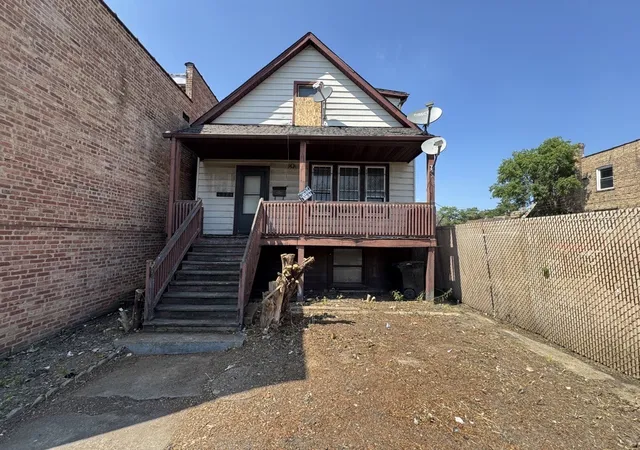 1st image of 4324 W Division St, Chicago, IL 60651 | MLS# 12715764