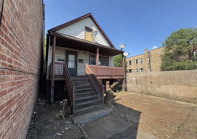 Photo 3 of Single family home for sale at 4324 W Division St, Chicago, IL 60651 | MLS# 12715764 | Listing updated on 2026-10-08