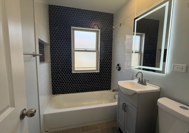 4th image of 8117 S Michigan S Michigan Ave, Chicago, IL 60619 | MLS# 12715846