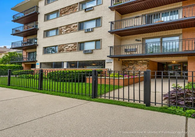 Condo for sale at 5406 S Harper Ave #303, Chicago, IL 60615 | MLS# 12716032 | Listing updated on 2026-09-05