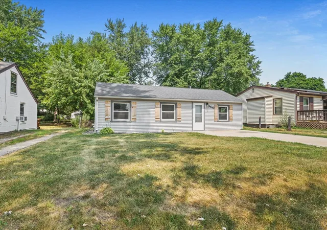 1st image of 944 Kingsley Dr, Machesney Park, IL 61115 | MLS# 12716133