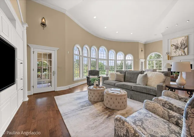 5th image of 5 Hillburn Ct, North Barrington, IL 60010 | MLS# 12716223