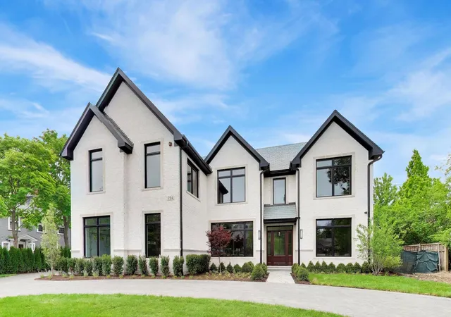 1st image of 794 Greenwood Ave, Glencoe, IL 60022 | MLS# 12716323