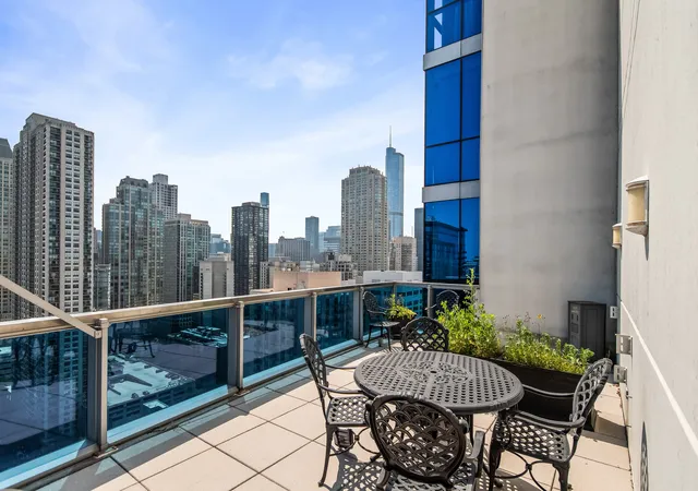21st image of 110 W Superior St #1602, Chicago, IL 60654 | MLS# 12716543
