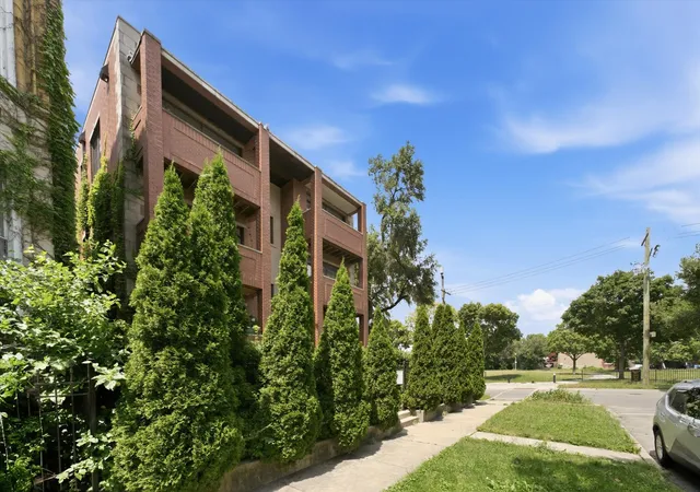 2nd image of 6500 S Minerva Ave #3N, Chicago, IL 60637 | MLS# 12716557