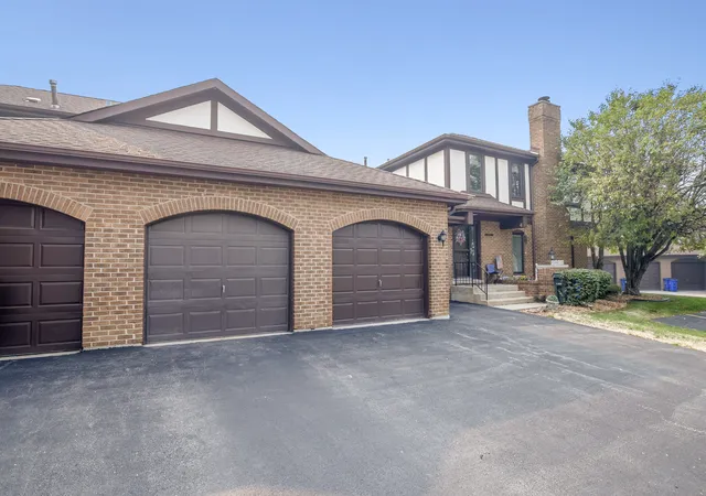 16th image of 12250 S Dogwood Ln, Palos Heights, IL 60463 | MLS# 12716609