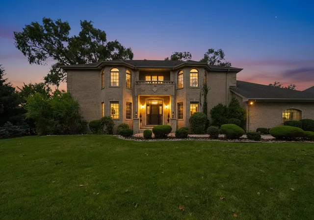 3rd image of 9611 Kris Trl, Orland Park, IL 60462 | MLS# 12716777