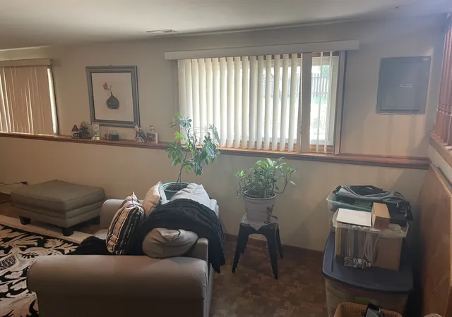 Photo 4 of Single family home for sale at 181 E Schubert Ave, Glendale Heights, IL 60139 | MLS# 12716954 | Listing updated on 2026-09-06
